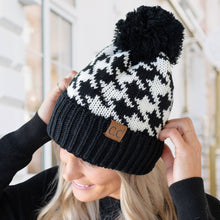 Load image into Gallery viewer, CC Houndstooth Beanie
