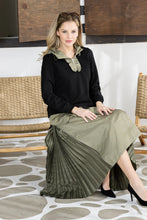 Load image into Gallery viewer, Jelani Skirt with Pleated Zipper Sides
