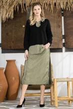 Load image into Gallery viewer, Jelani Skirt with Pleated Zipper Sides
